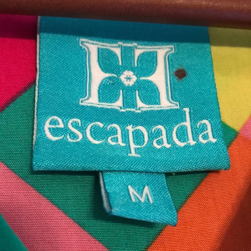 Escapada Bright Patterntunic - Size Medium - image 6